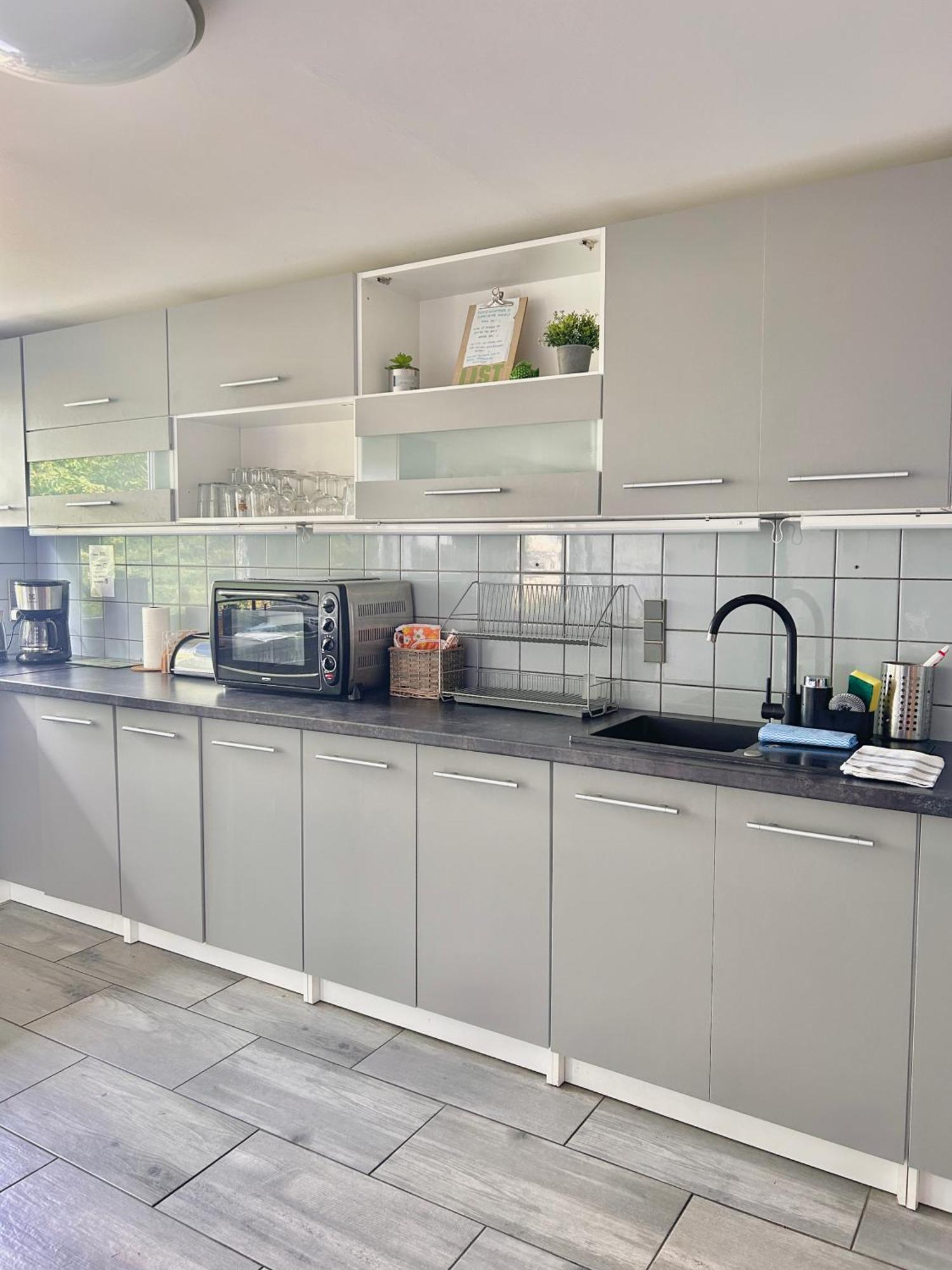 Apartamenty Molle Åkirkeby Exteriör bild