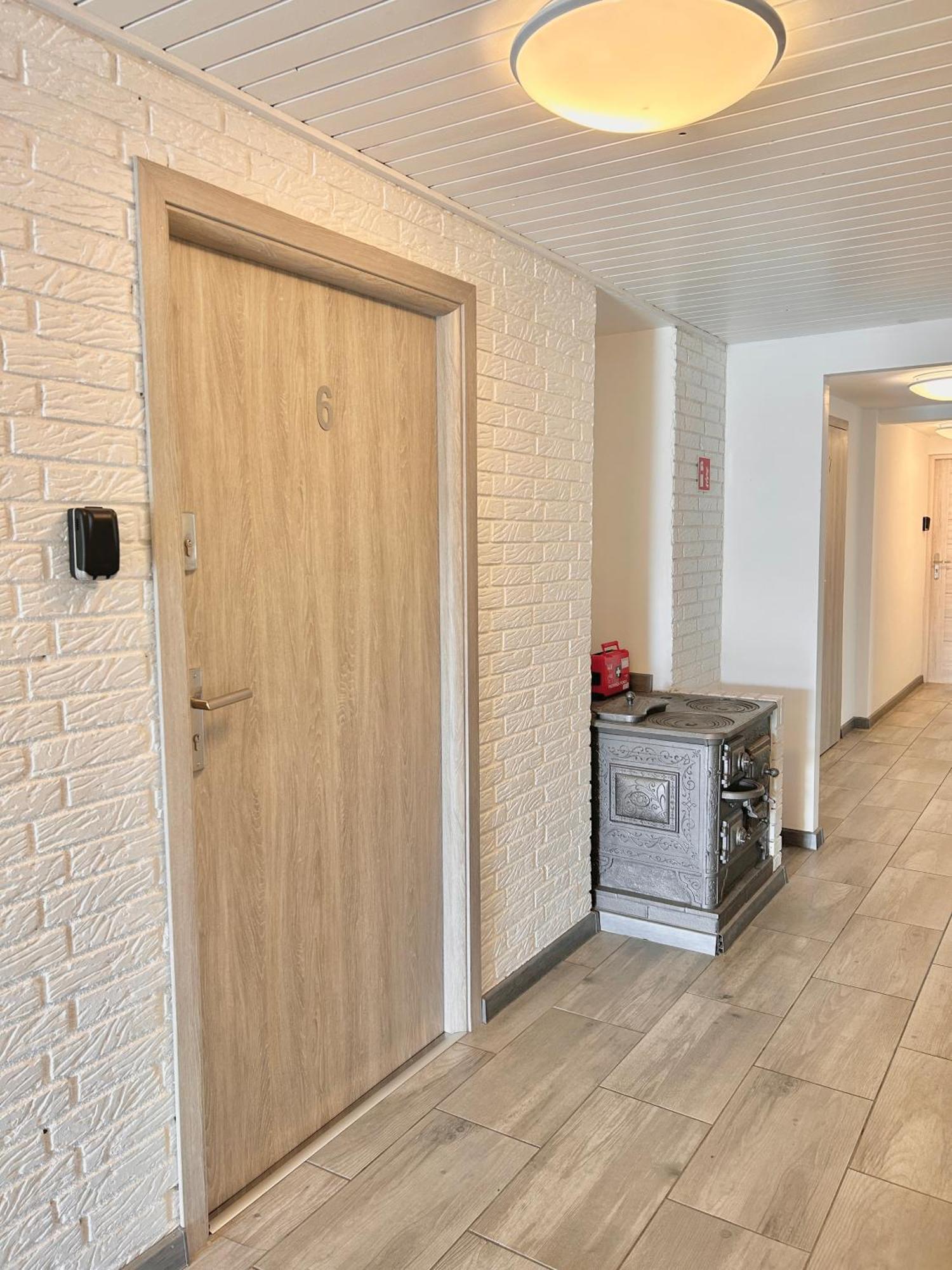 Apartamenty Molle Åkirkeby Exteriör bild