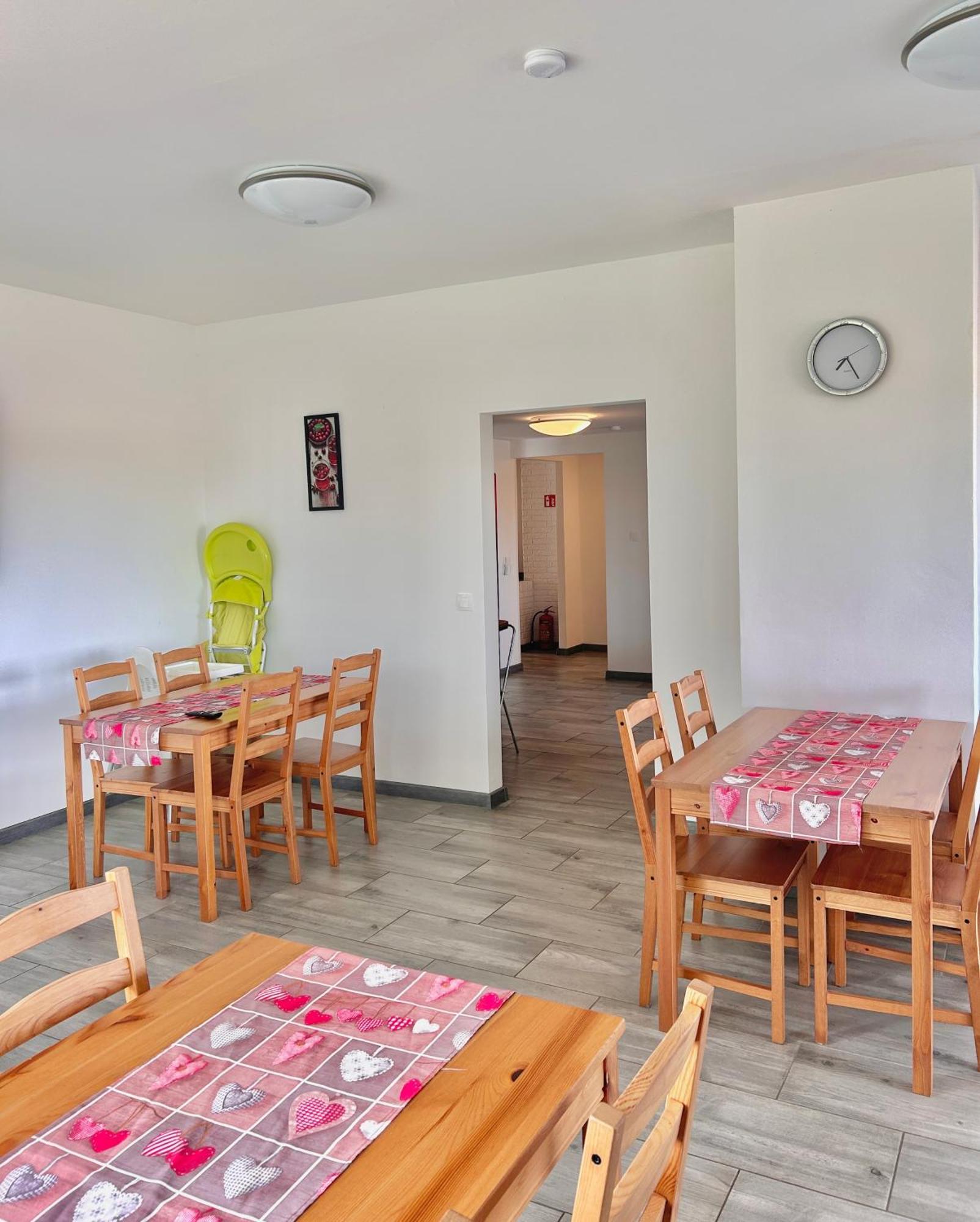 Apartamenty Molle Åkirkeby Exteriör bild