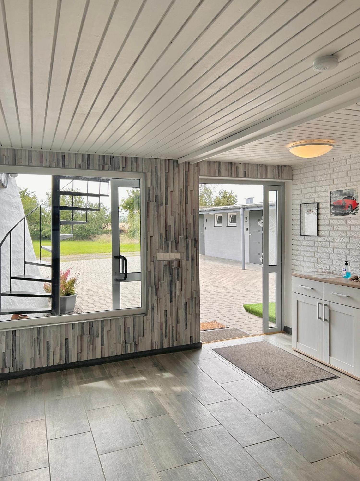 Apartamenty Molle Åkirkeby Exteriör bild
