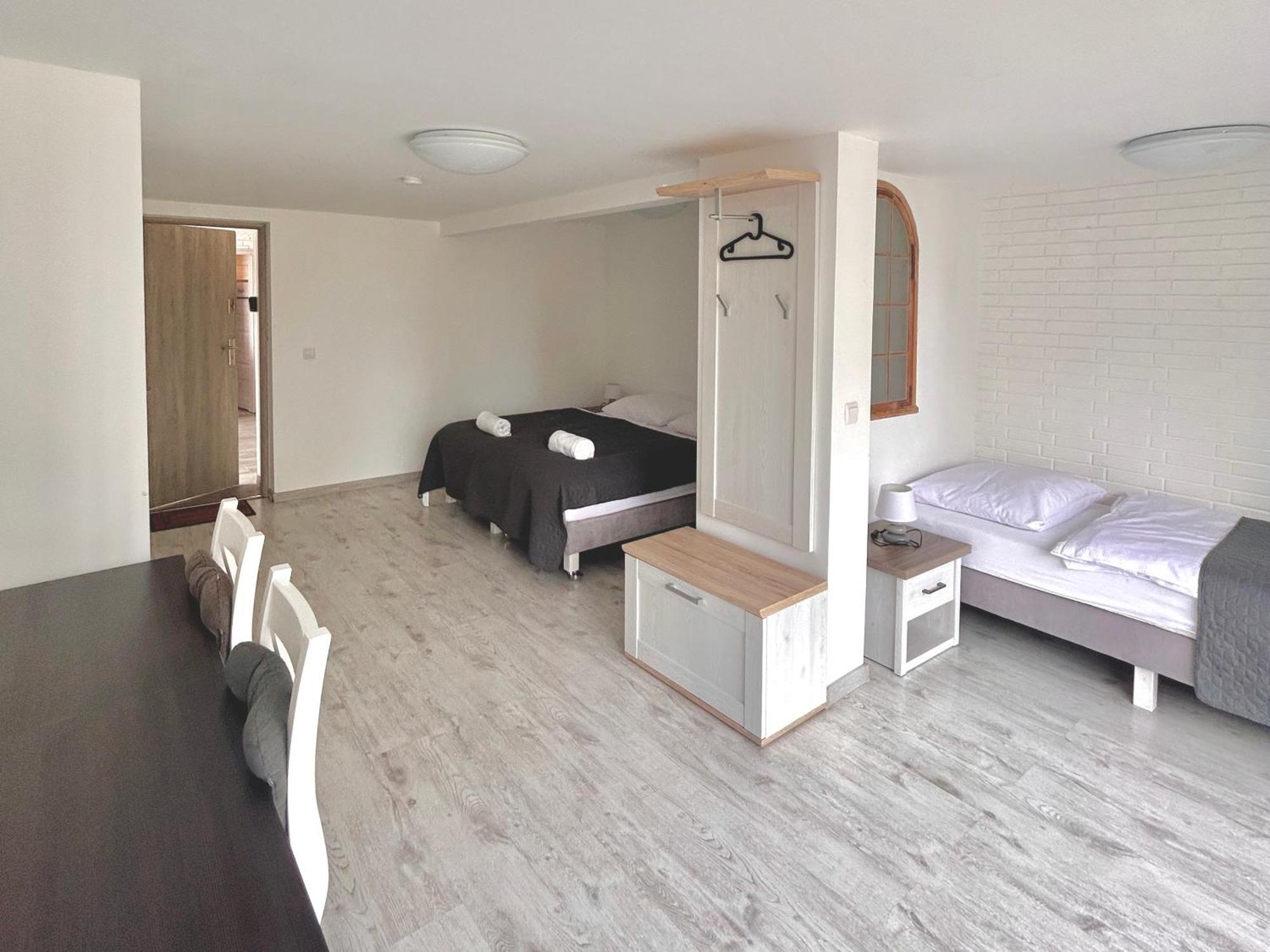 Apartamenty Molle Åkirkeby Exteriör bild