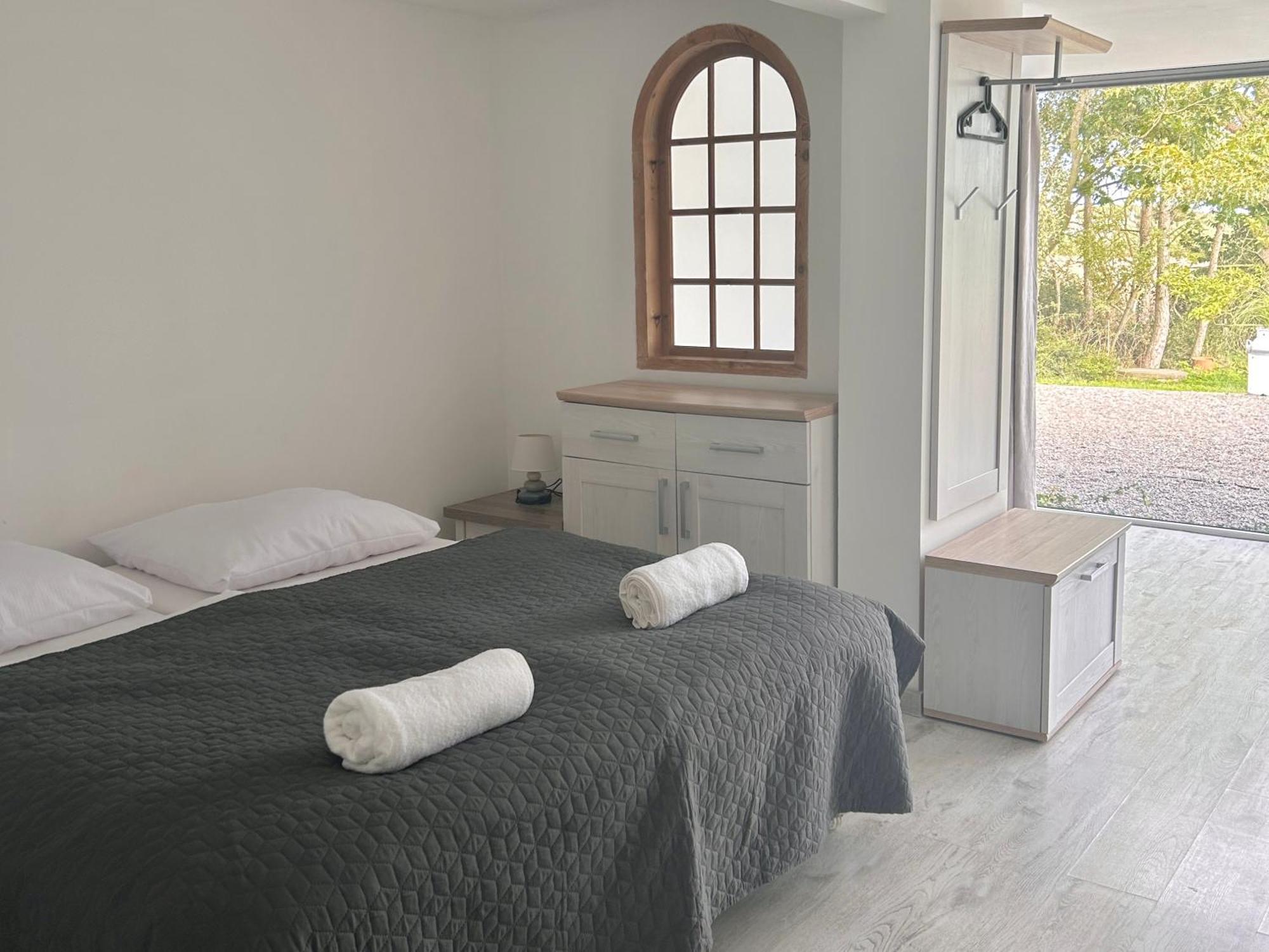Apartamenty Molle Åkirkeby Exteriör bild